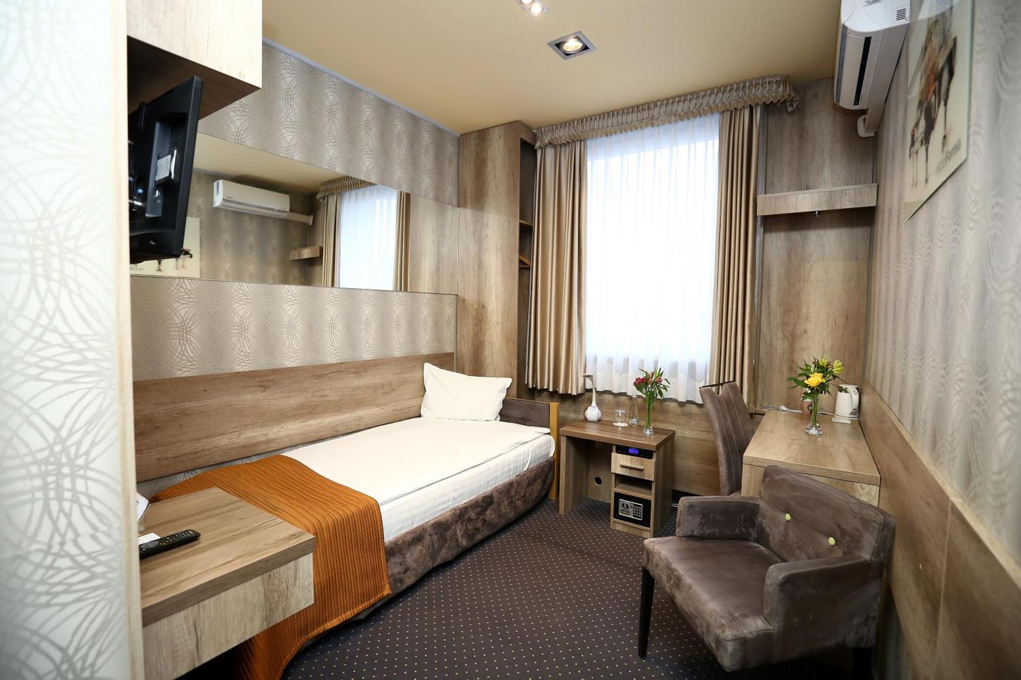Hotel Forma Piła Eksteriør billede
