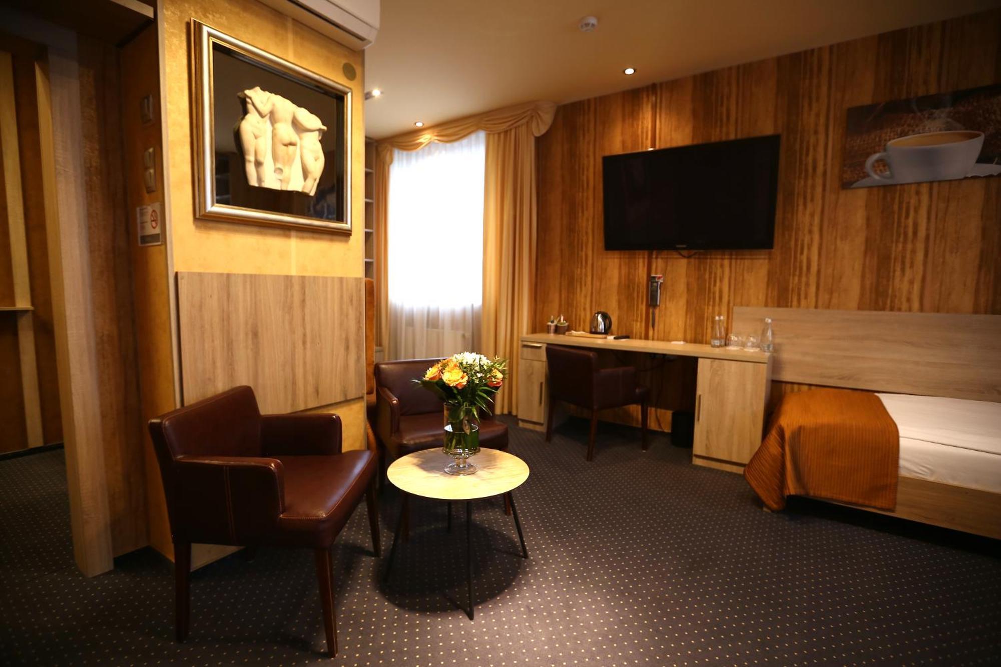 Hotel Forma Piła Eksteriør billede