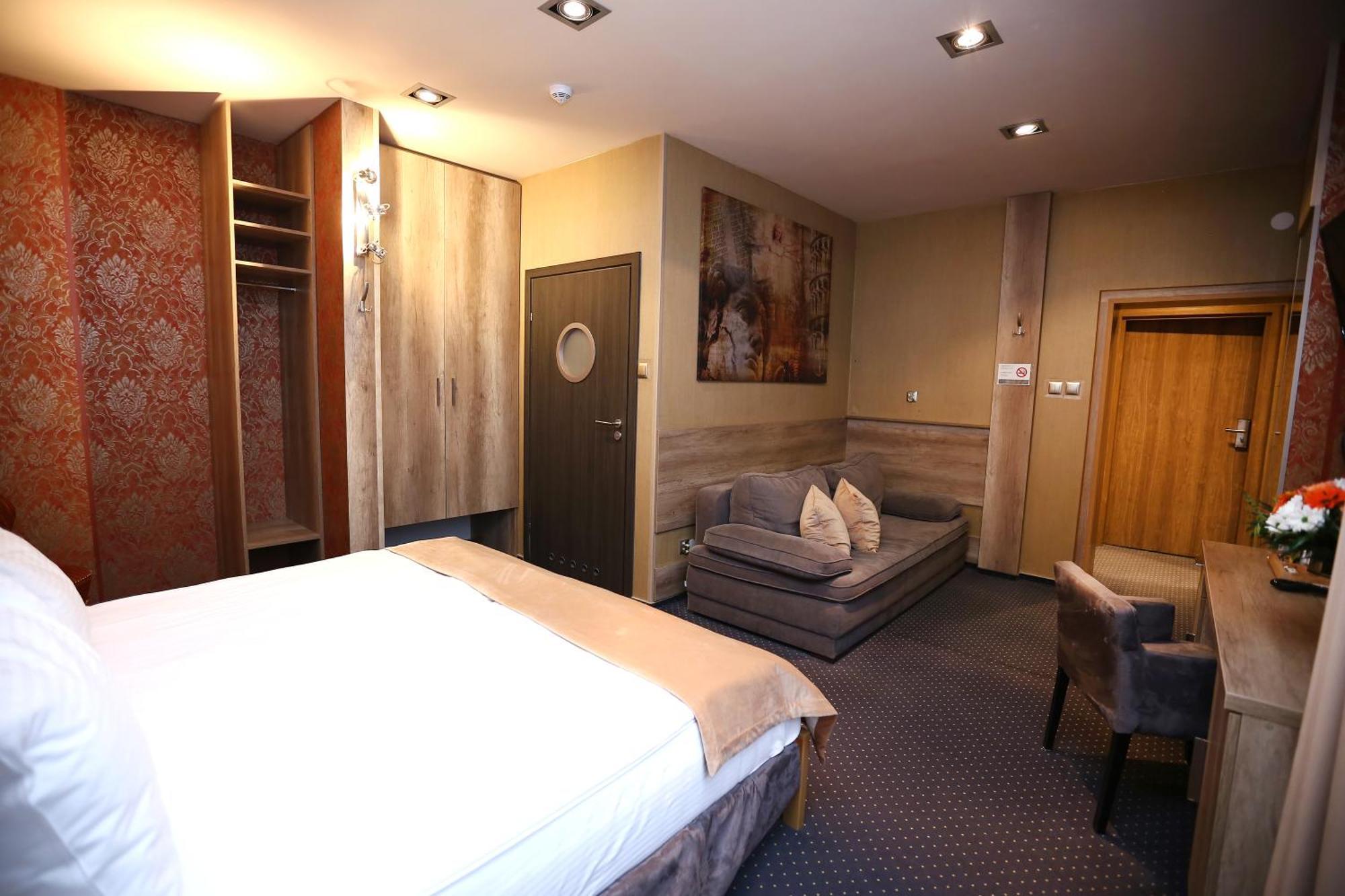 Hotel Forma Piła Eksteriør billede